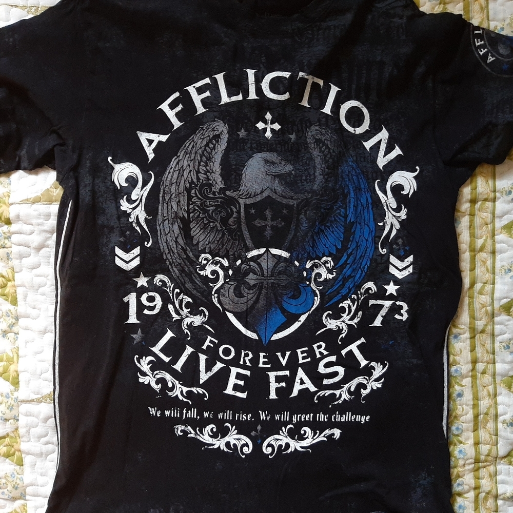 Affliction black eagle tshirt